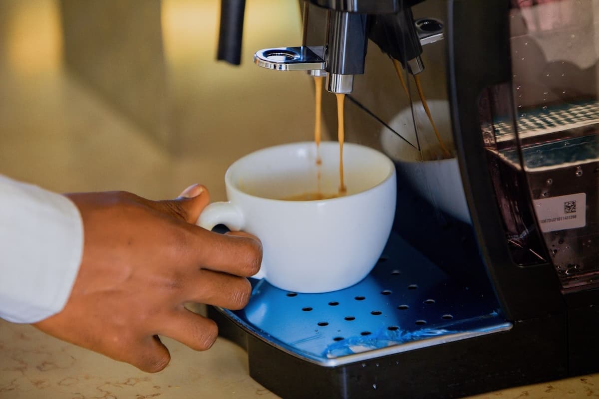 Hotel & nearby landmarks